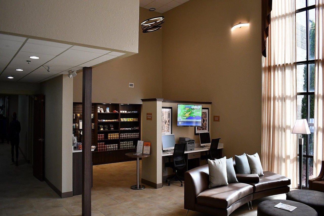 Candlewood Suites Grand Rapids Airport By Ihg Cascade Exteriör bild