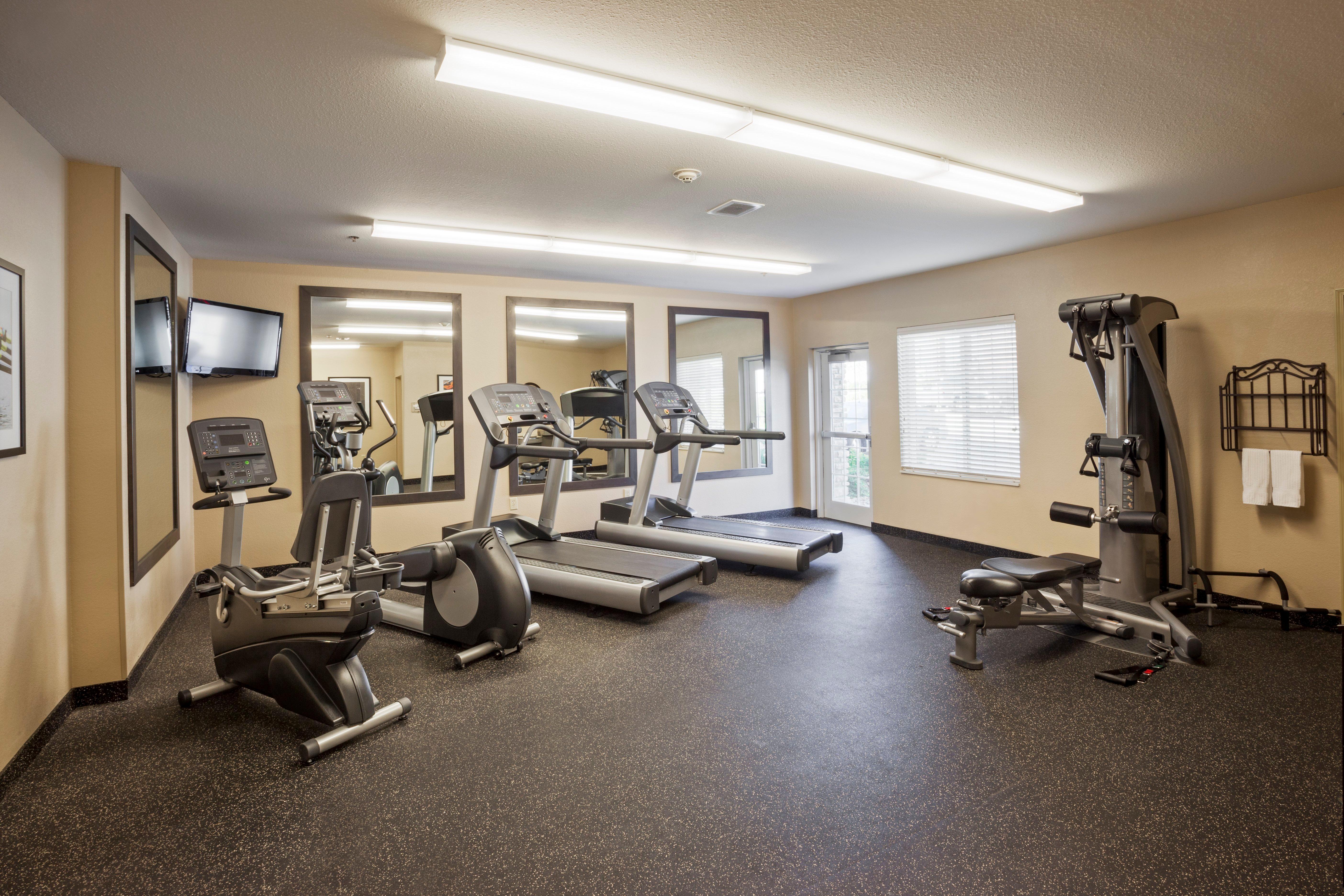 Candlewood Suites Grand Rapids Airport By Ihg Cascade Exteriör bild