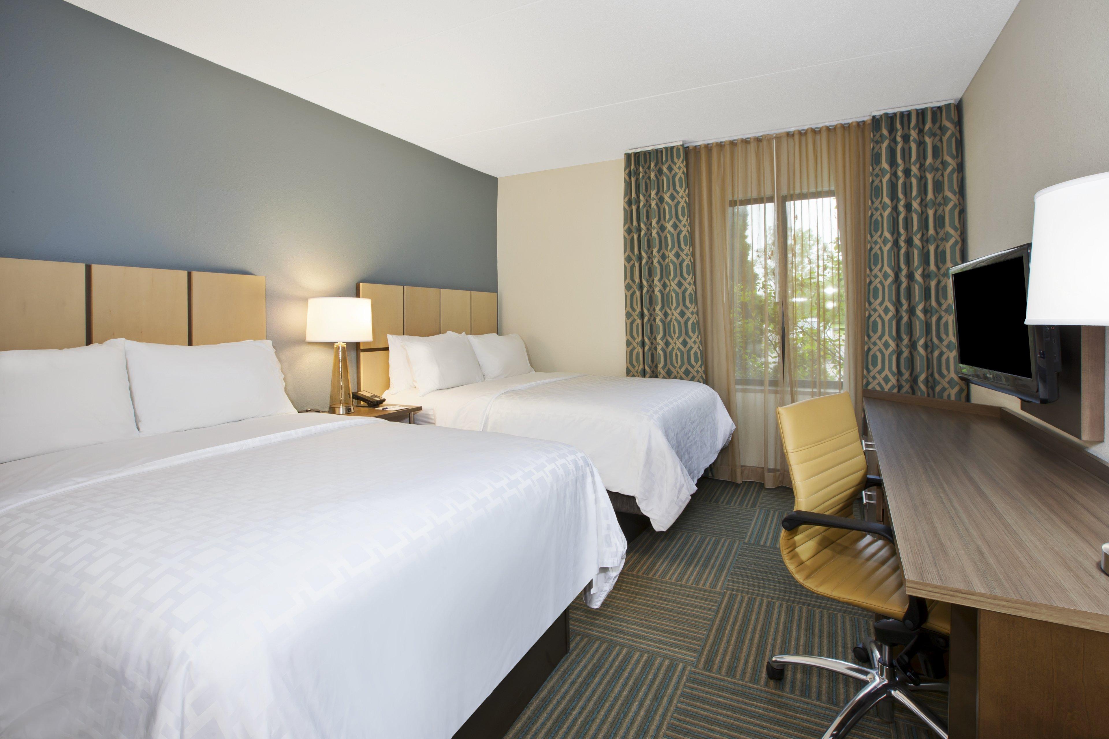 Candlewood Suites Grand Rapids Airport By Ihg Cascade Exteriör bild