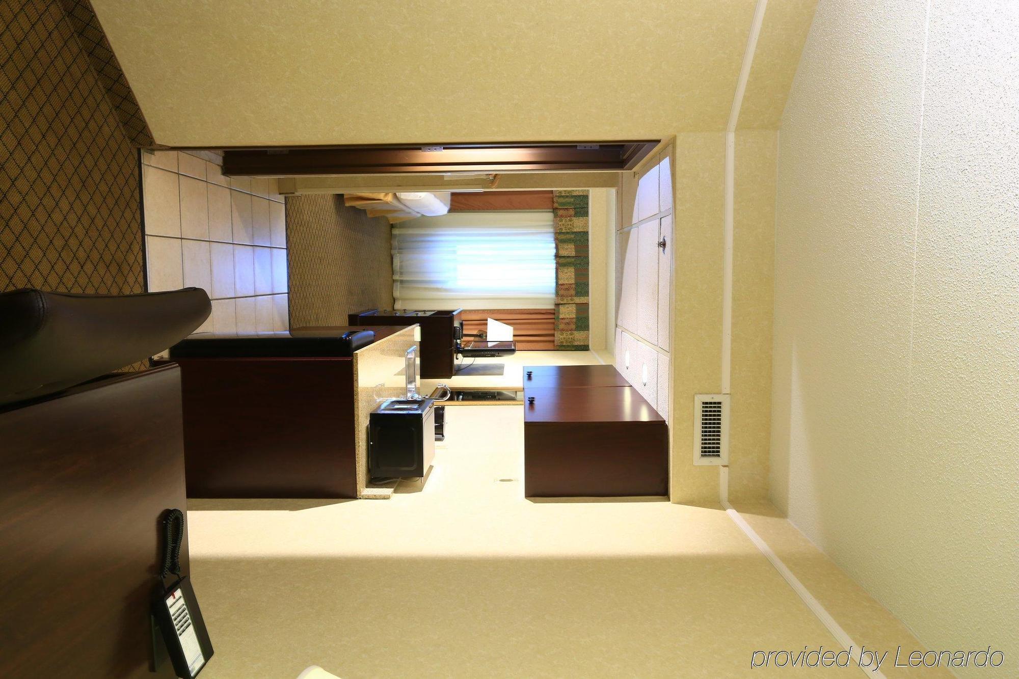 Candlewood Suites Grand Rapids Airport By Ihg Cascade Exteriör bild